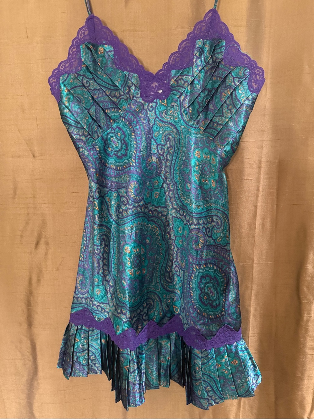 Vintage Victoria’s Secret Satin Slip Dress Romantic - Picture 2 of 5